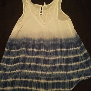 Studio Y sleeveless blouse